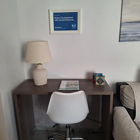Apartament Domus With Wonderful Balcony