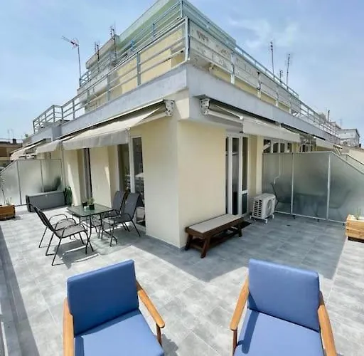Domus With Wonderful Balcony 塞萨洛尼基